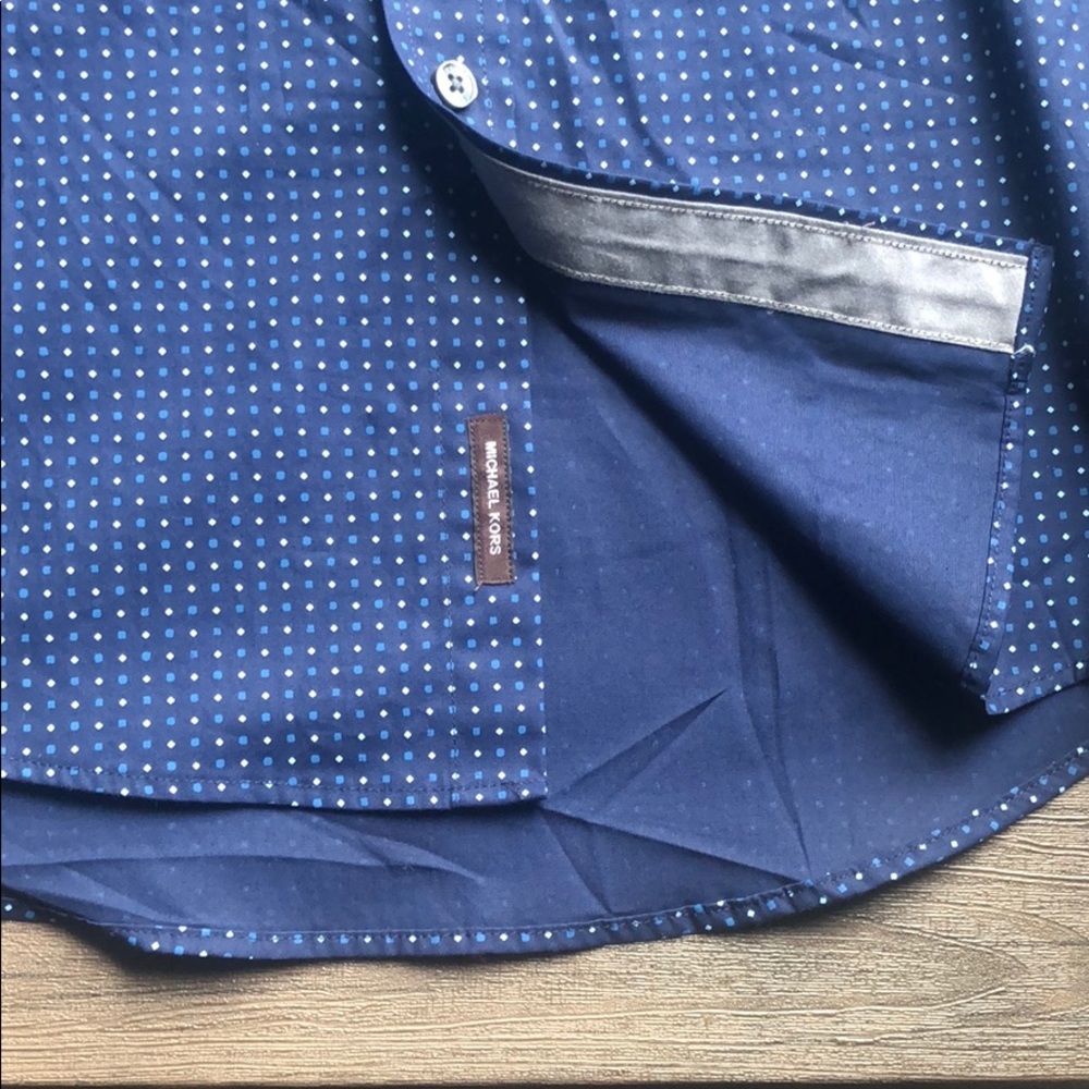 Michael Kors Button down - Picture 3 of 5